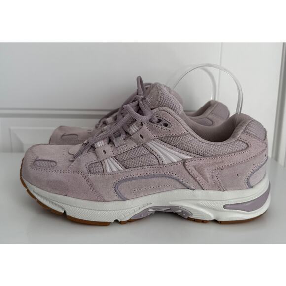 Vionic 23 Walk Sneakers - Size 7.5 Wide - Picture 2 of 8